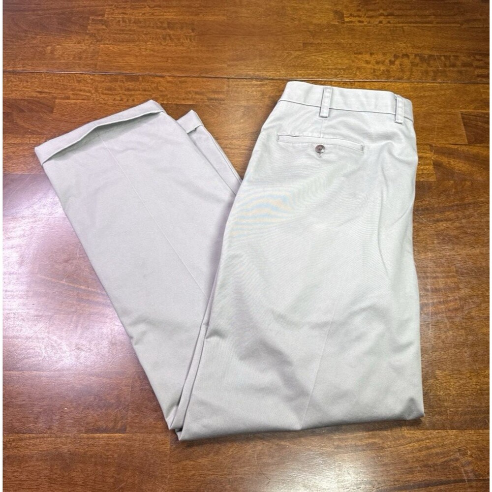Orvis Trim Fit Men's Chino Pants Size 38 Gray Cotton Twill Flat Front Straight